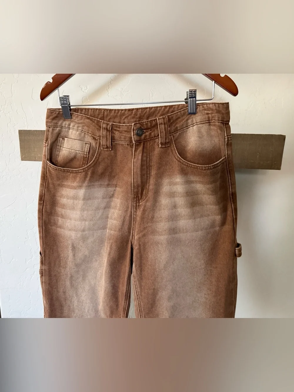 Manfinity|Brown Carpenter Cargo Pants-Wide leg jeans in size small•closet staple
